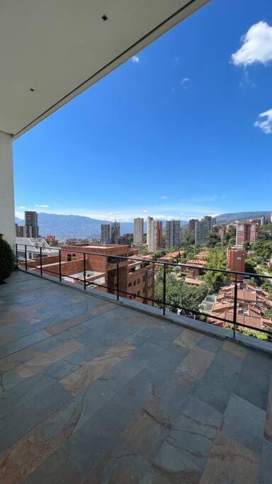 Apartamento De Lujo Con La Mejor Vista De Medellin Lejlighed Eksteriør billede