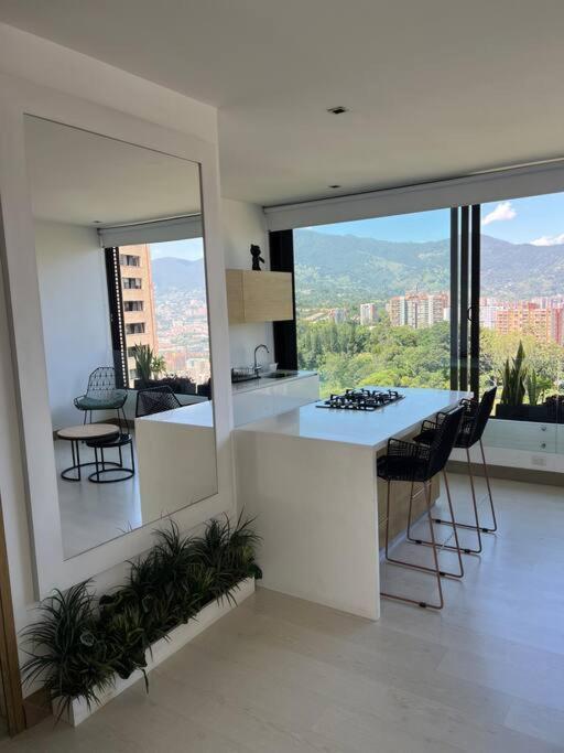 Apartamento De Lujo Con La Mejor Vista De Medellin Lejlighed Eksteriør billede