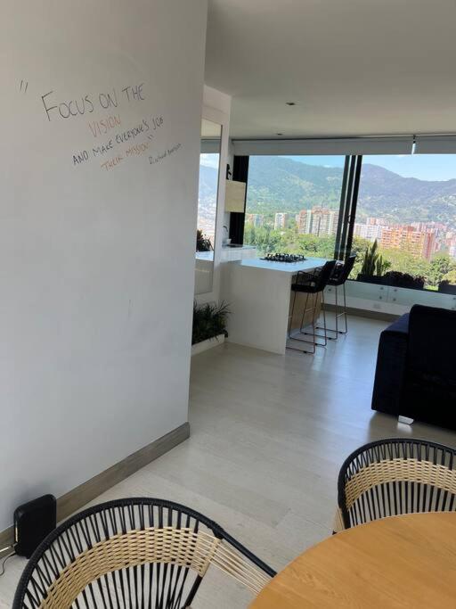 Apartamento De Lujo Con La Mejor Vista De Medellin Lejlighed Eksteriør billede